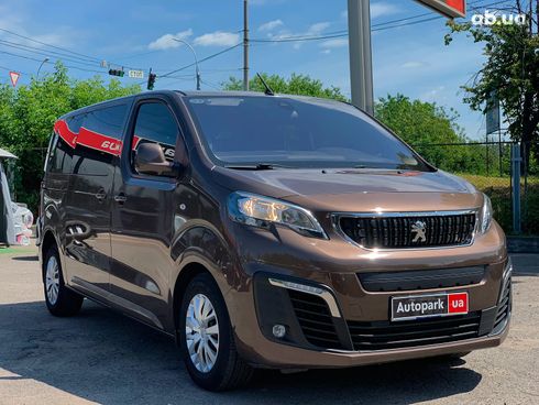 Peugeot Traveller 2017 коричневый - фото 3