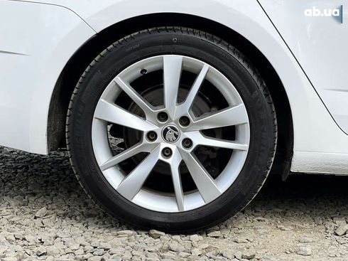 Skoda Octavia 2020 - фото 20