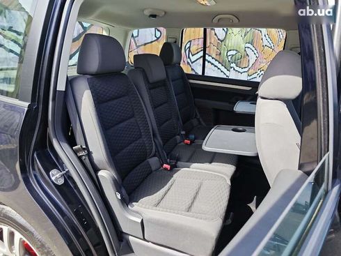 Volkswagen Touran 2009 - фото 11