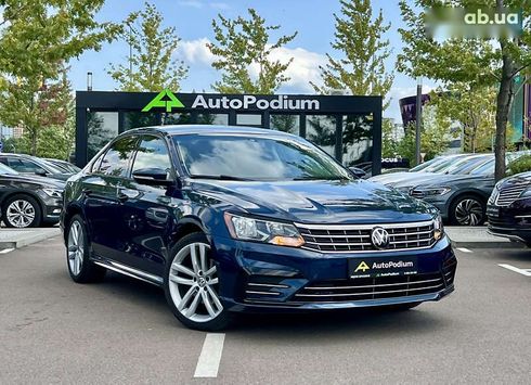 Volkswagen Passat 2018 - фото 2
