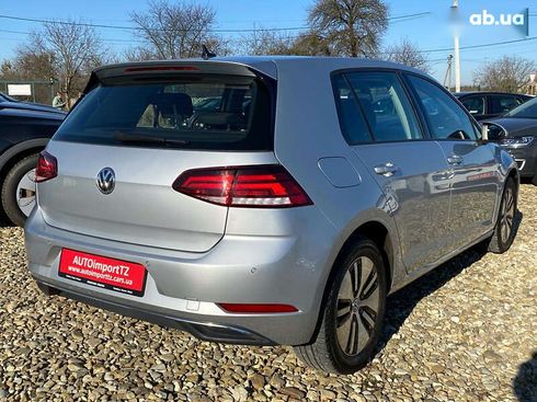 Volkswagen e-Golf 2020 - фото 13