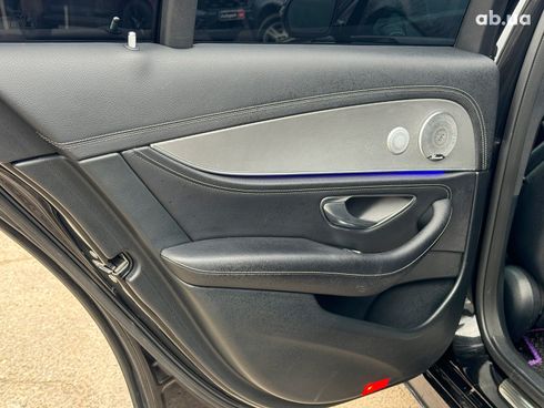 Mercedes-Benz E-Класс 2018 черный - фото 18