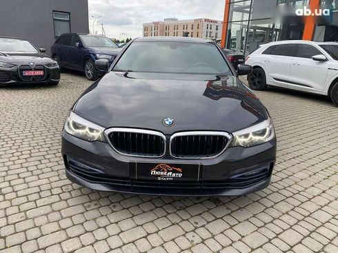 BMW 5 серия 2018 - фото 2