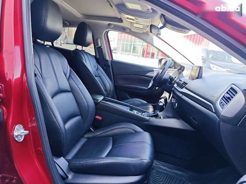 Mazda 3 2017 - фото 12