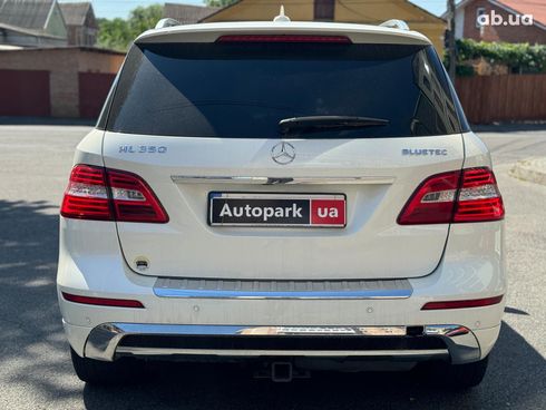 Mercedes-Benz M-Класс 2013 белый - фото 5