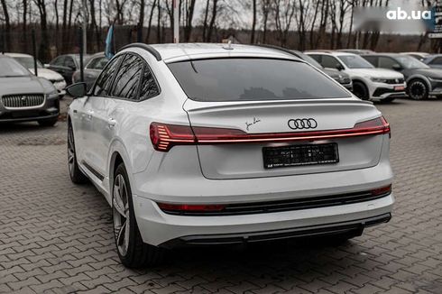 Audi E-Tron 2022 - фото 14