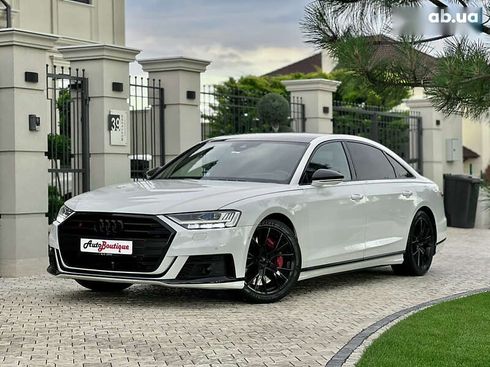 Audi S8 2020 - фото 9