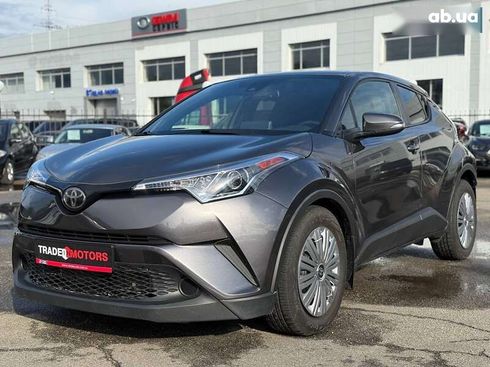 Toyota C-HR 2019 - фото 7