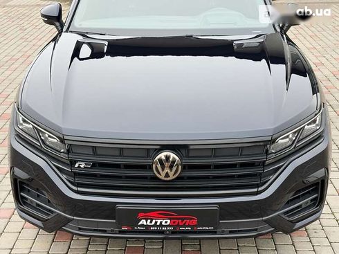 Volkswagen Touareg 2020 - фото 11