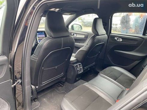 Volvo XC40 2020 - фото 21
