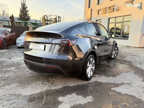 Tesla Model Y 2024 - фото 14