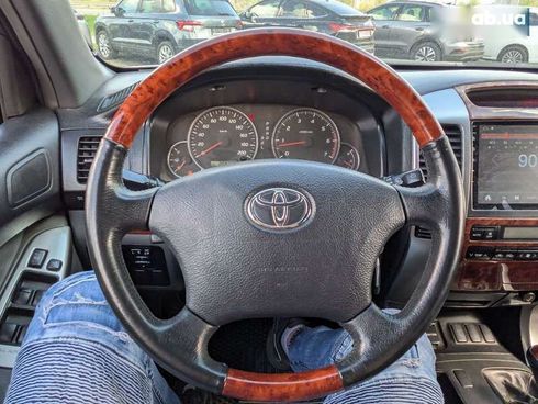 Toyota Land Cruiser 2007 - фото 12