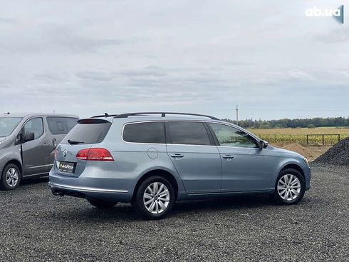 Volkswagen Passat 2011 - фото 13
