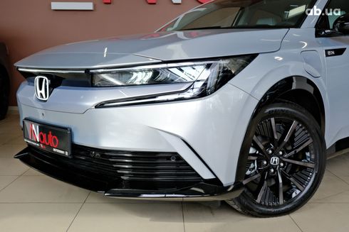 Honda e:NP2 2024 серый - фото 2