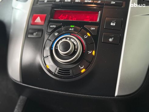 Kia Venga 2010 синий - фото 26