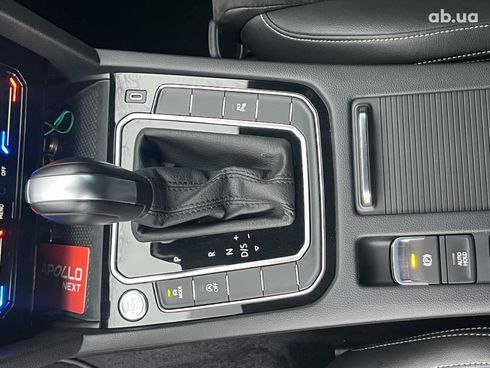 Volkswagen Passat 2021 белый - фото 28