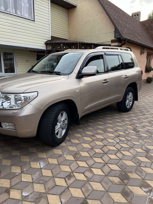 Toyota Land Cruiser 2008 золотистый - фото 2