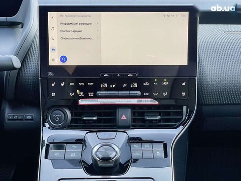 Toyota bZ 2023 - фото 28