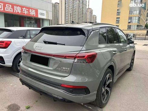 Audi Q4 e-tron 2023 - фото 3