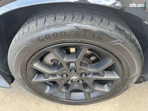 Dodge Challenger 2017 - фото 17