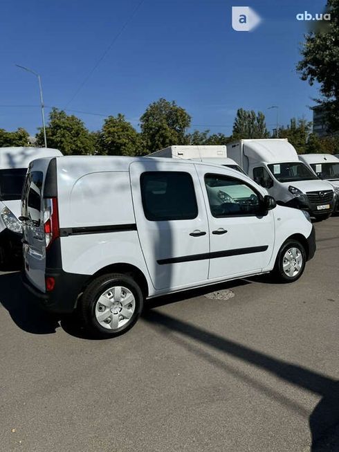 Renault Kangoo 2019 - фото 11