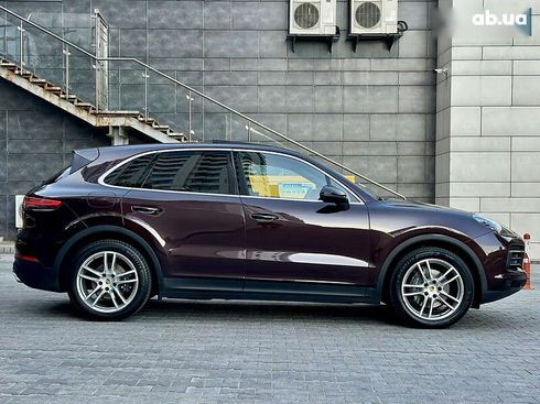Porsche Cayenne 2018 - фото 14
