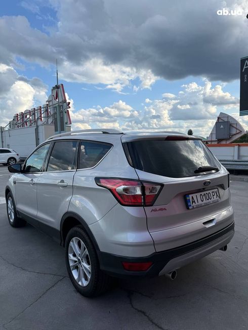 Ford Kuga 2019 - фото 4
