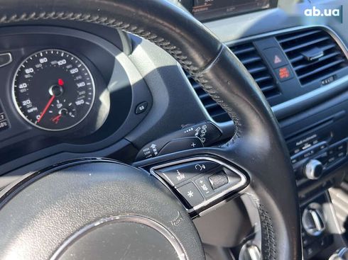 Audi Q3 2015 - фото 18