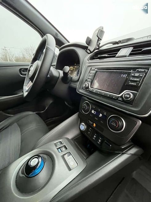 Nissan Leaf 2018 - фото 13