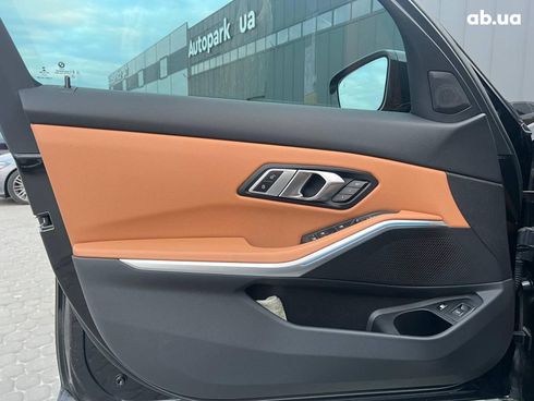 BMW 3 серия 2022 черный - фото 15