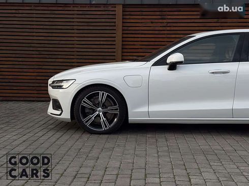 Volvo S60 2020 - фото 11