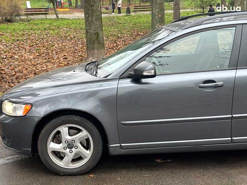 Volvo V50 2011 серый - фото 6