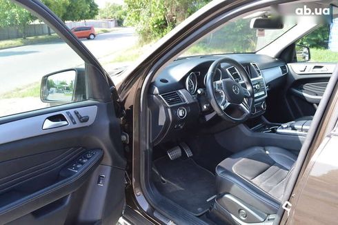 Mercedes-Benz M-Класс 2013 - фото 16