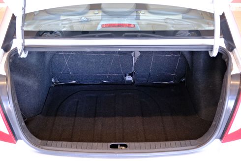 Hyundai Accent 2008 серебристый - фото 9