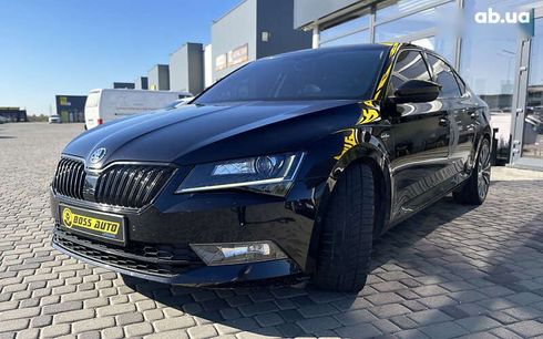 Skoda Superb 2016 - фото 3