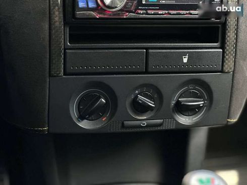 Skoda Fabia 2005 - фото 18