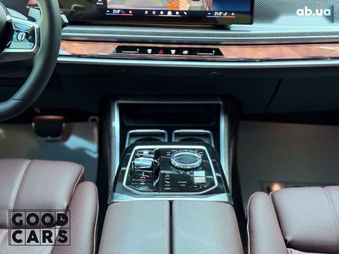BMW 7 серия 2023 - фото 29