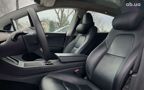Tesla Model Y 2023 - фото 9