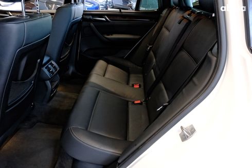 BMW X3 2015 белый - фото 9