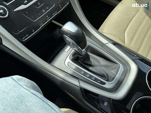 Ford Fusion 2012 - фото 27