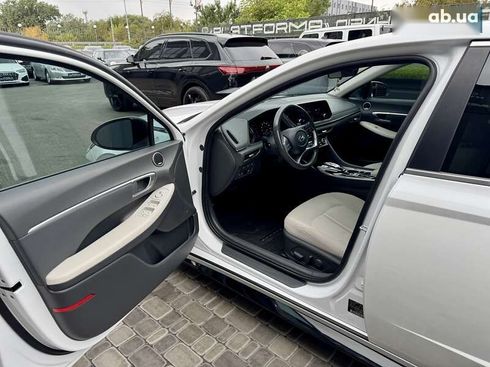 Hyundai Sonata 2020 - фото 10