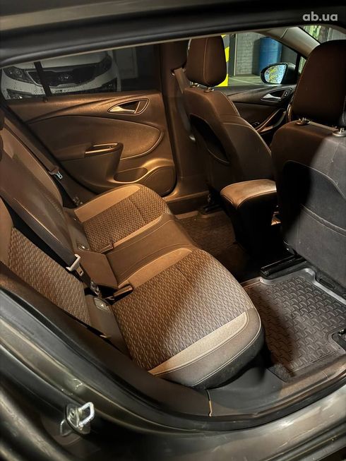 Opel Astra K Sports Tourer 2019 серебристый - фото 20