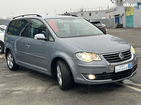 Volkswagen Touran 2008 - фото 4
