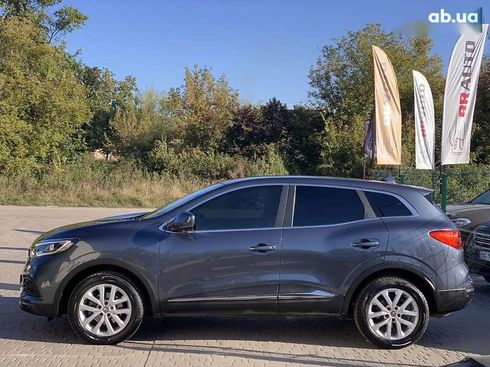 Renault Kadjar 2020 - фото 12