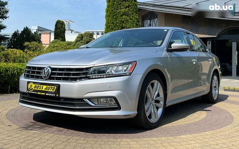 Volkswagen Passat 2018 - фото 3