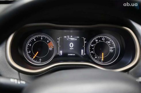 Jeep Cherokee 2016 - фото 17