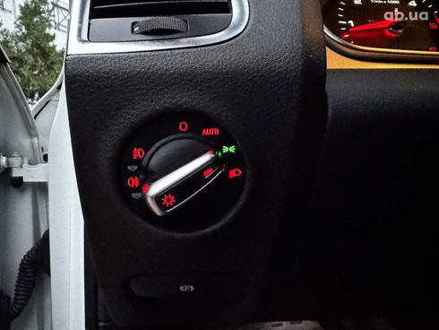 Audi Q7 2013 белый - фото 14