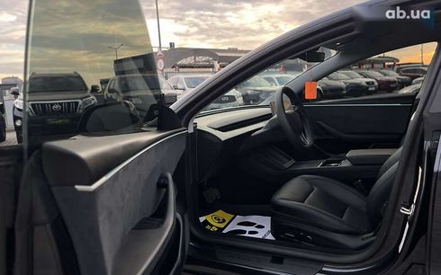 Tesla Model 3 2024 - фото 22