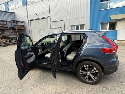 Volvo XC40 2019 - фото 18