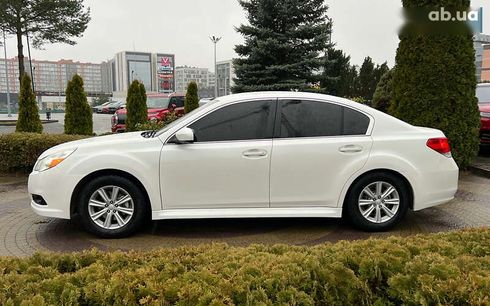 Subaru Legacy 2010 - фото 4